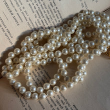 Load image into Gallery viewer, Classic Long Pearls Necklace
