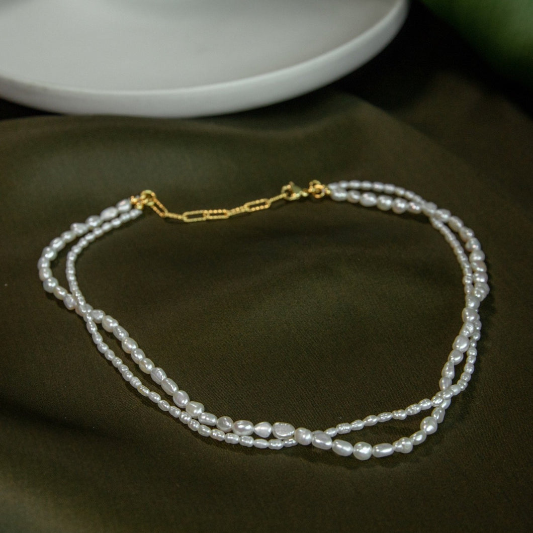 Thin Pearl Necklace