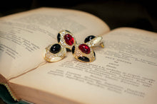 Load image into Gallery viewer, Vintage Enamel Jewel Earring
